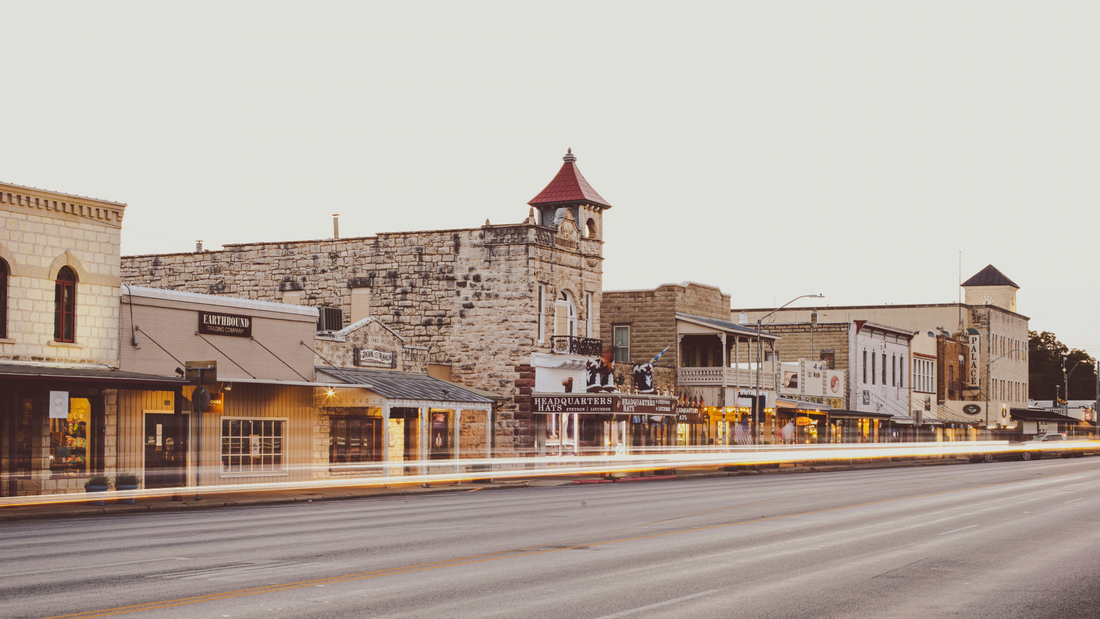 Fredericksburg Beer Gardens: German Steins After Winery Miles